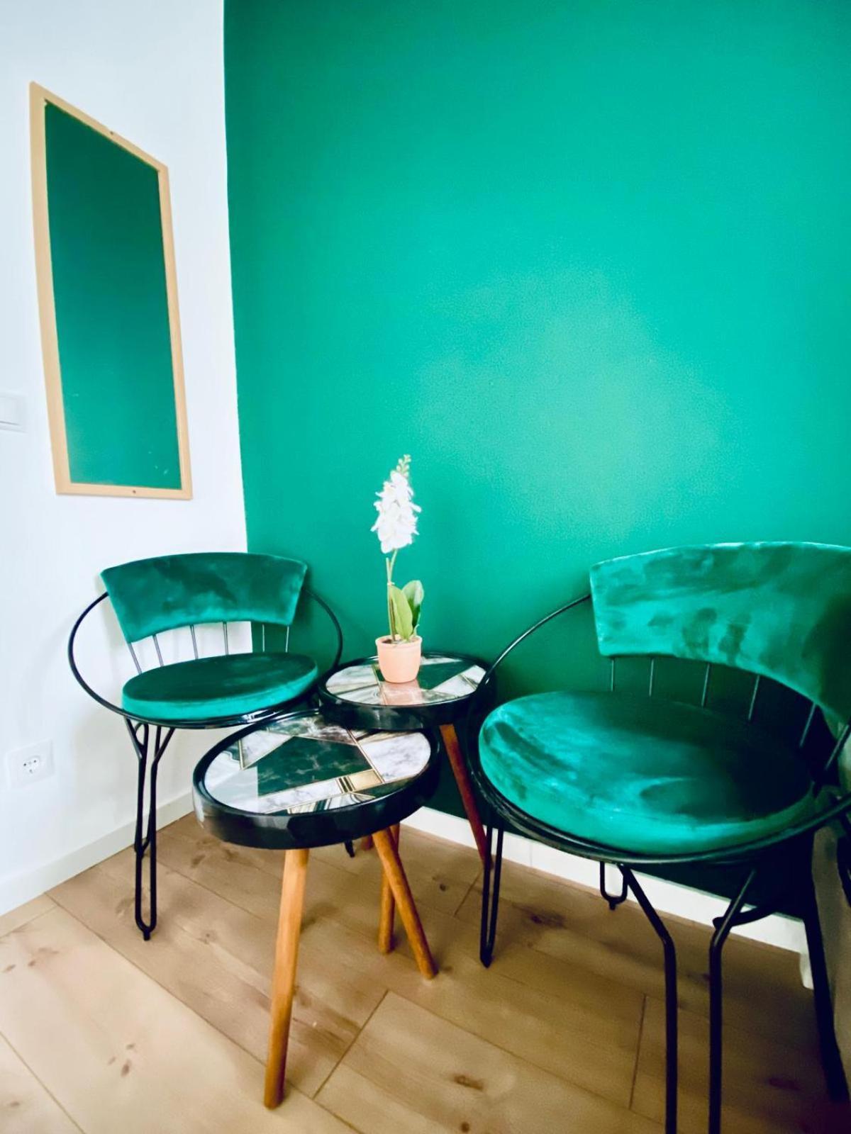 8 Fully Equipped Studio Shared Apt W Terrace Margareten Viena Exterior foto