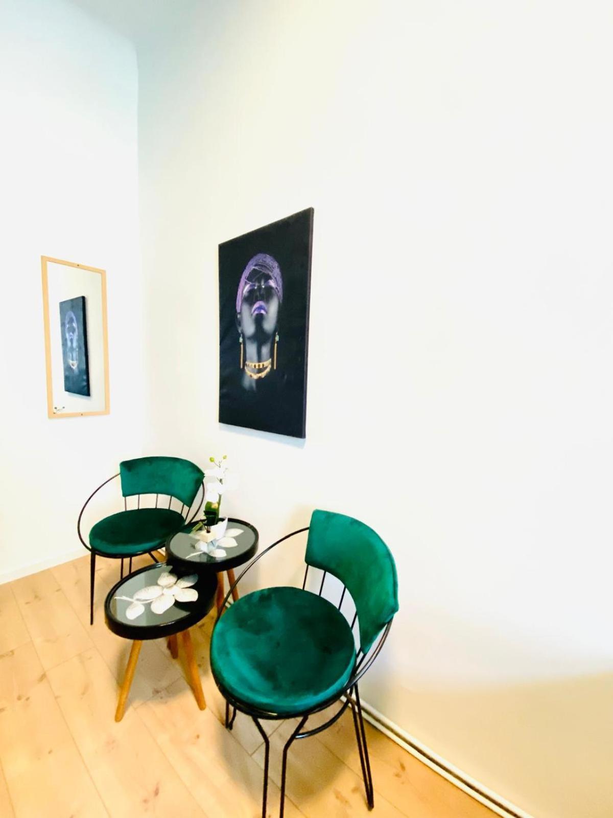 8 Fully Equipped Studio Shared Apt W Terrace Margareten Viena Exterior foto